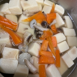 里芋と高野豆腐の煮付け
